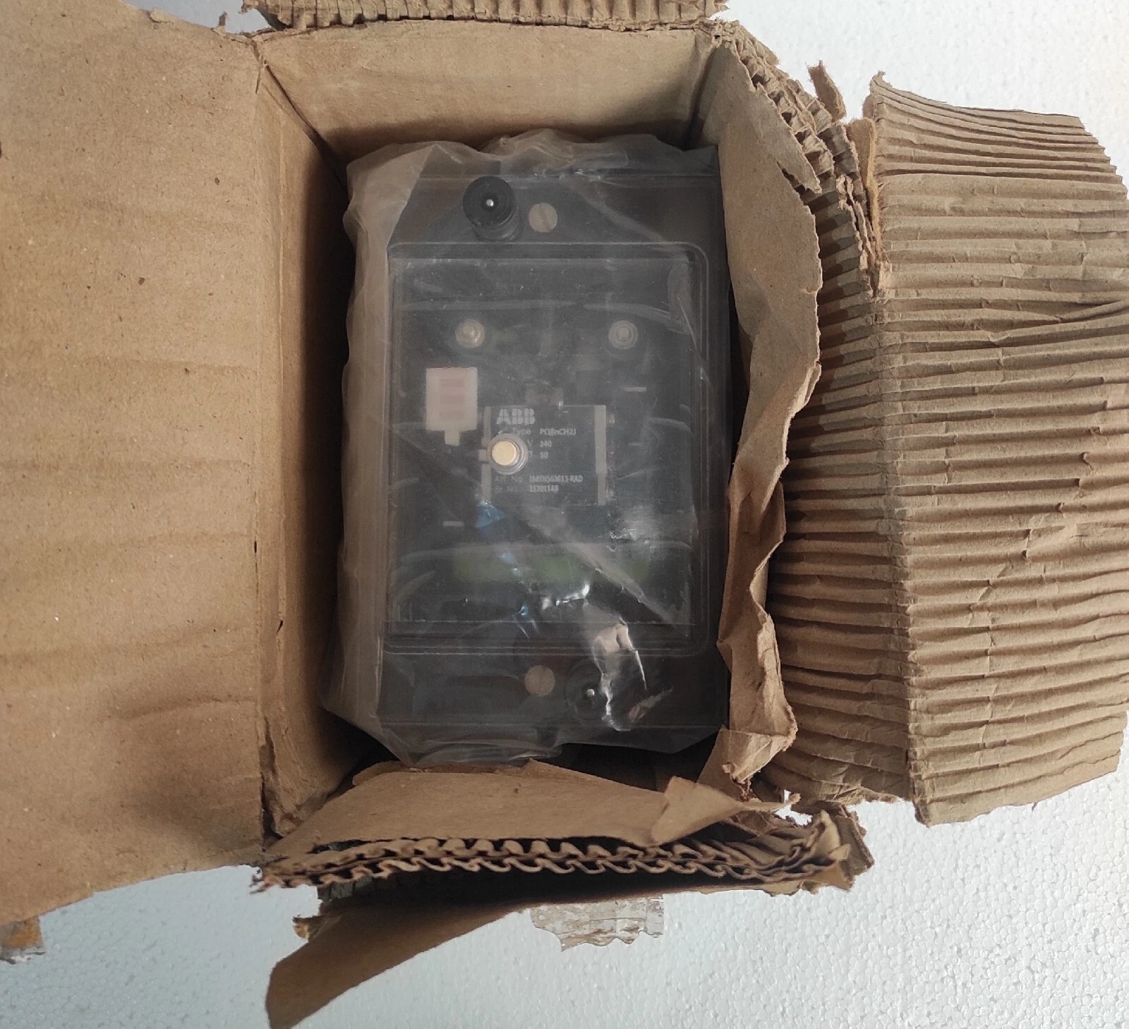 ABB pq8nch2j / PQ8NCH2J Master Trip Relay